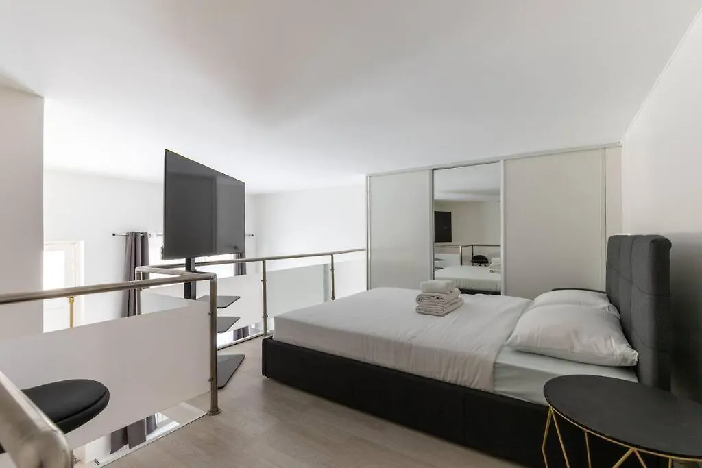 Hsh Kleber Arc De Triomphe Charming Duplex Appartement Parijs